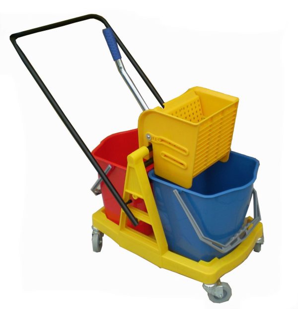 069935 CHARIOT DE NETTOYAGE COMPLET